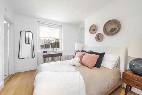 2 bedroom flat for sale, Liverpool Road, Barnsbury, Islington, London