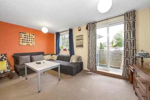 2 bedroom apartment for sale - Erwood Road, Charlton, SE7