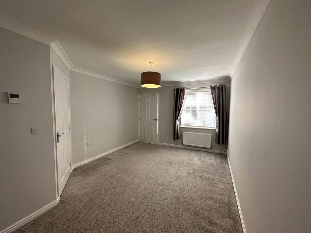 Cresta View, Houghton Le Spring, Tyne... 3 bed detached house £1,100