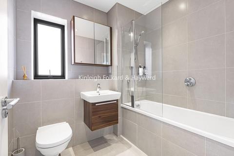 10 Wensum Place, Bromley, BR2 7BF