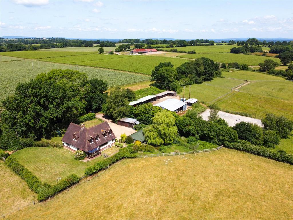 East Street, West Chiltington 4 bed equestrian property for sale - £ ...