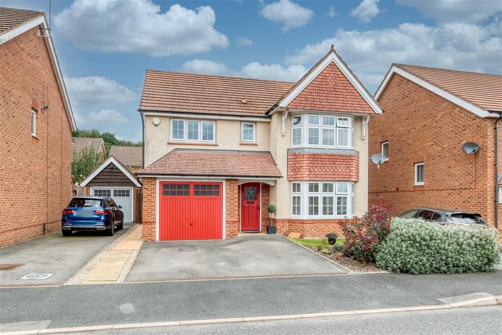 Chapel Rise Rednal Birmingham B45 9SN 4 Bed Detached House 415 000 chapel-rise-rednal-birmingham-b45-9sn-4-bed-detached-house-415-000