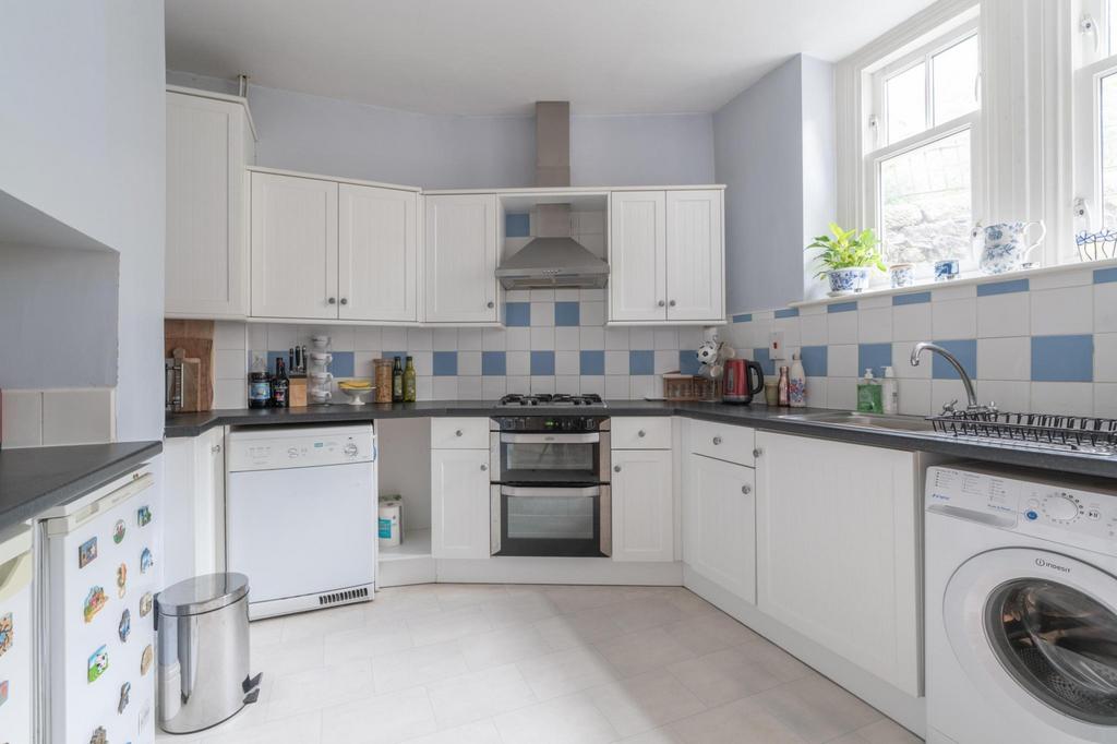 Corbar Road, Buxton, SK17 3 bed end of terrace house for sale £365,000