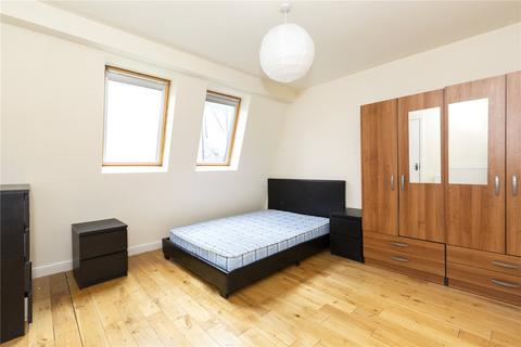 3 bedroom maisonette for sale, Hornsey Road, London, N7