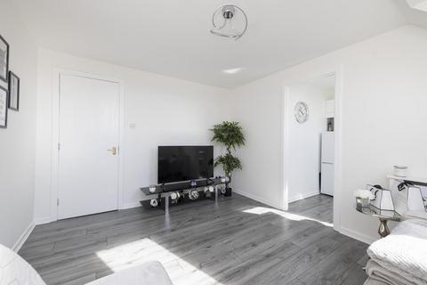 10/11 Restalrig Drive, Edinburgh, EH7 6FY