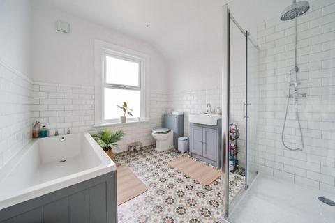 418 Blandford Road, Beckenham, BR3 4NN