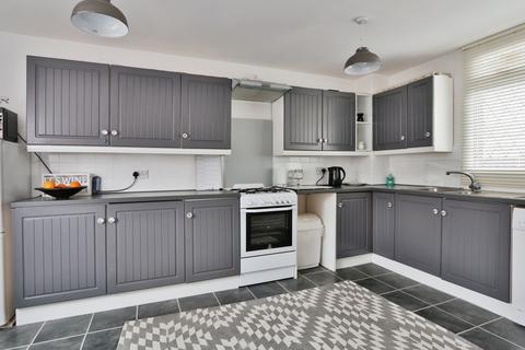 95 Dulverton Close, Bransholme, Hull, HU7 4EJ