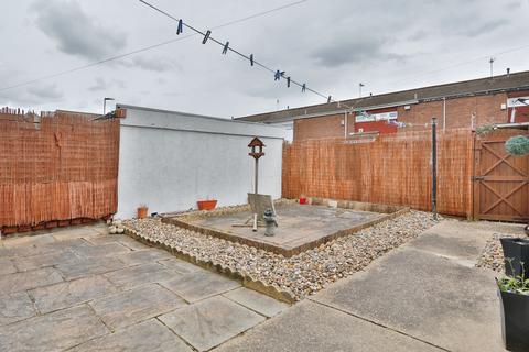 95 Dulverton Close, Bransholme, Hull, HU7 4EJ