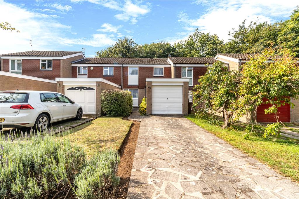 The Coppice, Vigo, Gravesend, Kent, DA13 3 bed terraced house for sale