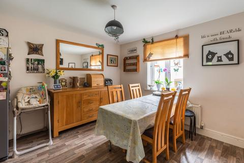 18 Mill Avenue, Copplestone, Crediton, EX17 5HS