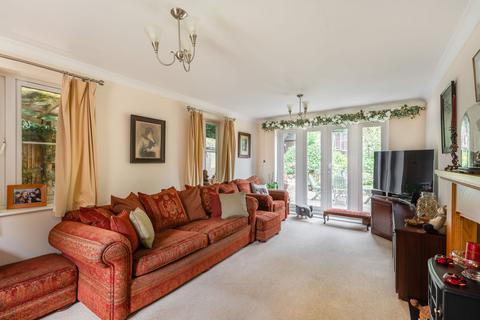 18 Mill Avenue, Copplestone, Crediton, EX17 5HS