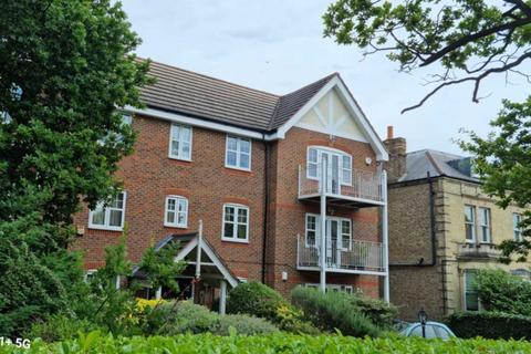 3 bedroom flat for sale, Langton Court, Enfield EN2