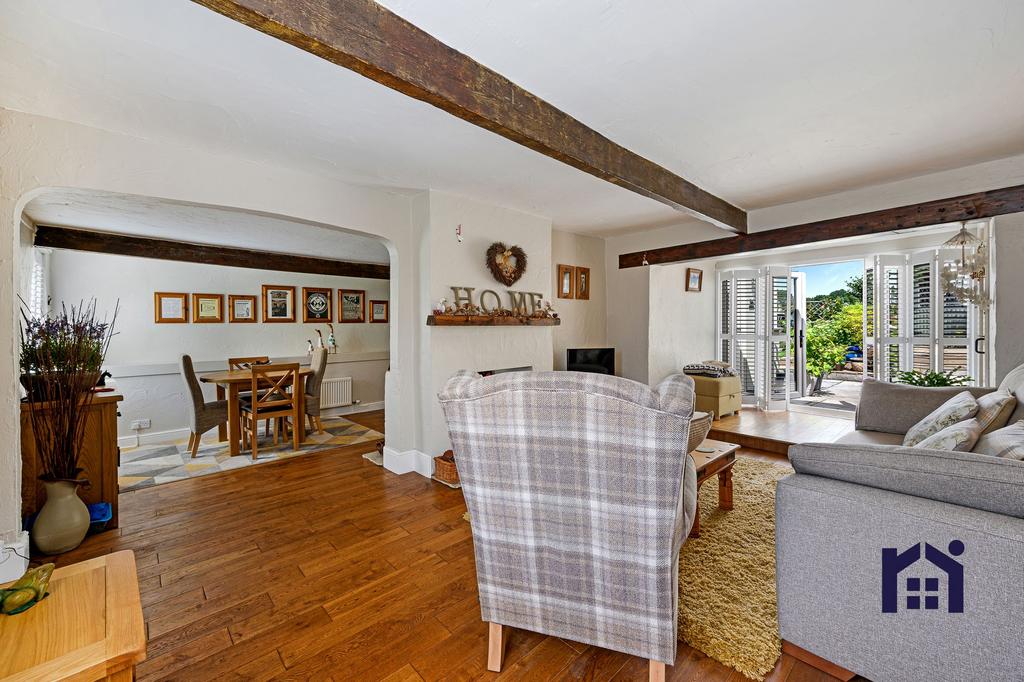 Southport Road, Ulnes Walton, PR26 8LN 3 bed semidetached house £350,000