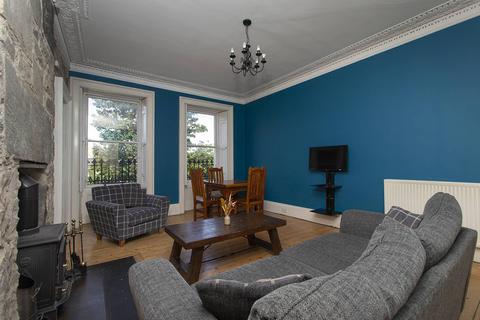 2 bedroom flat for sale - 18/2 Gardner's Crescent, Edinburgh, EH3 8DE