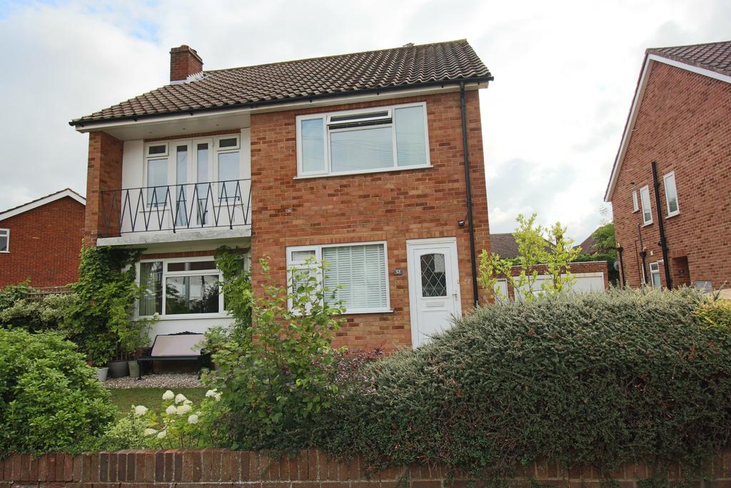 Belmont Crescent, Maidenhead 2 bed £1,450 pcm (£335 pw)