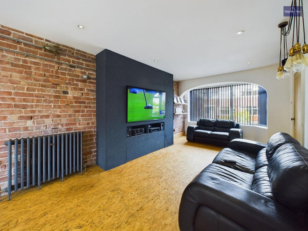 Bertrand Avenue, Blackpool, FY3 3 bed semidetached house for sale £