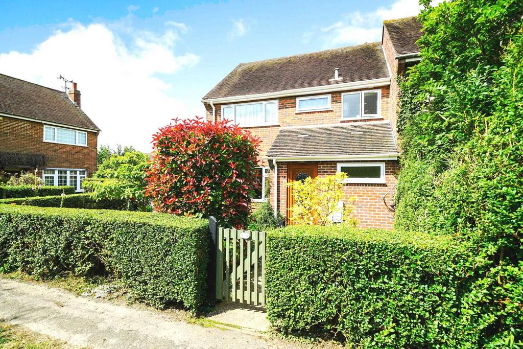 Westward Close, Bosham 3 bed house for sale £459,500