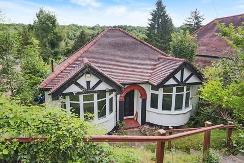 72 Valley Road, Kenley, CR8 5BU