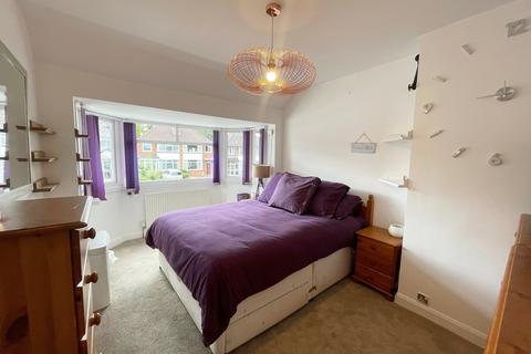 134 Stroud Road, Shirley, Solihull, B90 2JX
