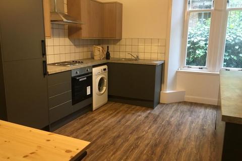 4 bedroom flat to rent - Cranworth Street, Glasgow, Lanarkshire, G12