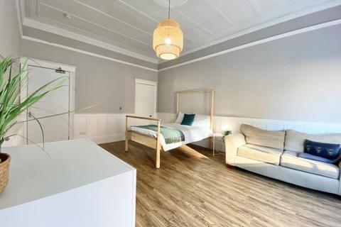 undefined, Cranworth Street, Glasgow, Lanarkshire, G12