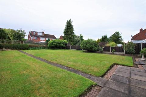 31 Byrds Lane, Uttoxeter, ST14 7NE