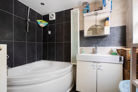 90 Guildford Road, Croydon, CR0 2HJ