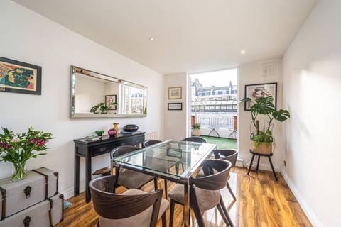 Flat 5, 5 Talbot Square, London, W2 1TR