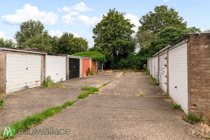 Garage En-Bloc