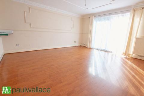 2 bedroom ground floor flat for sale, Tithelands, Harlow