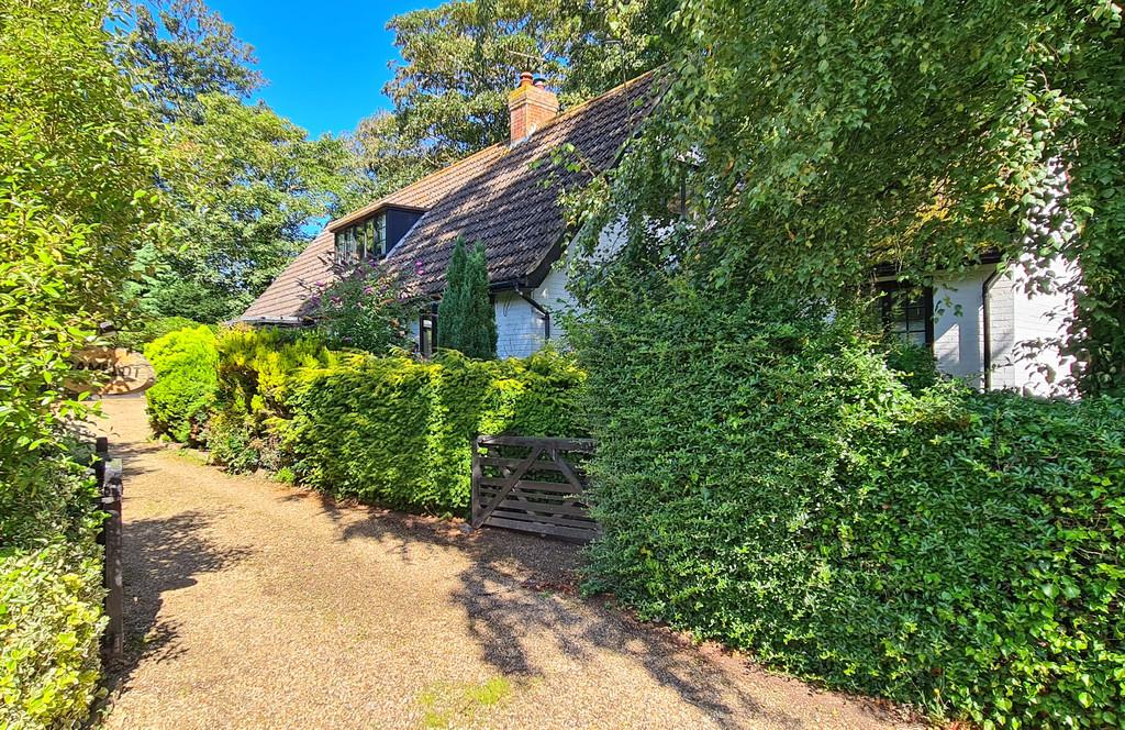 North Walsham Road, Knapton 5 bed detached house for sale £550,000