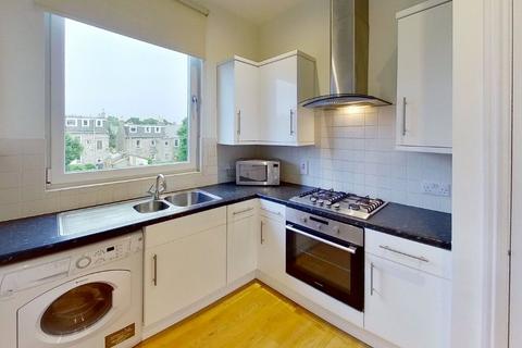 2 bedroom flat to rent, Richmond Terrace, Rosemount, Aberdeen, AB25