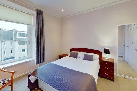 2 bedroom flat to rent, Richmond Terrace, Rosemount, Aberdeen, AB25