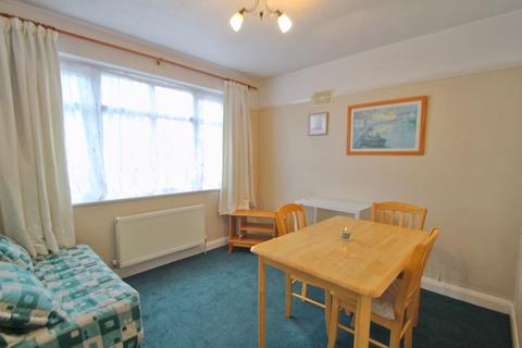 14 Ormsby Gardens, Greenford, UB6 9NR