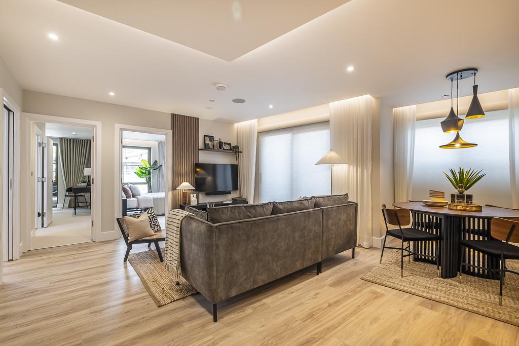 THE ZERO, RAYNES PARK 2 bed flat £575,000