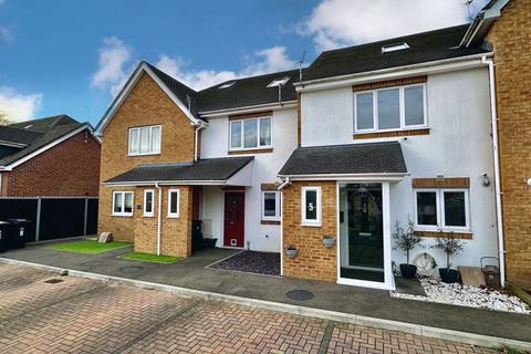 3 bedroom terraced house for sale - Olivia Close, Corfe Mullen, BH21