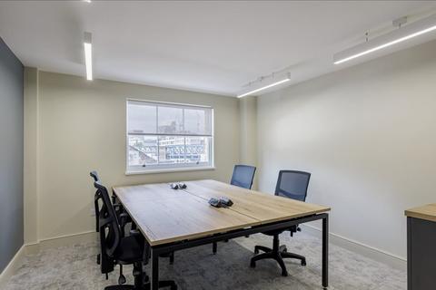 Serviced office to rent, 70 Borough High Street,Borough Townhouse,