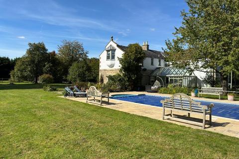 6 bedroom character property for sale, Semington, Trowbridge, Wiltshire, BA14 6JU