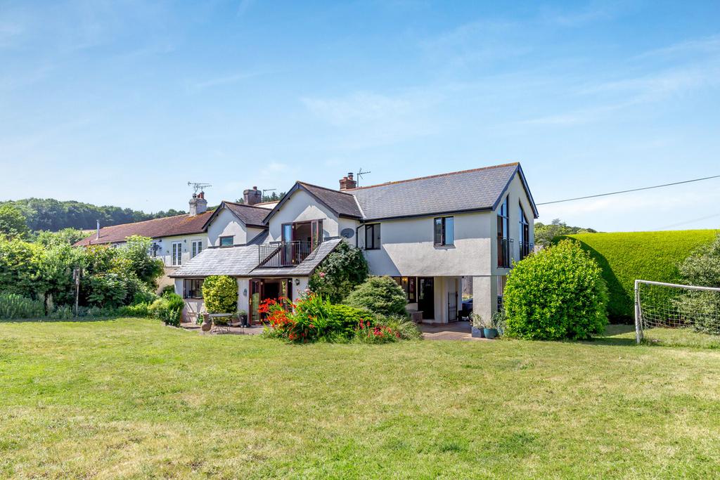 Nr Starcross, Exeter, EX6 5 bed property for sale £625,000