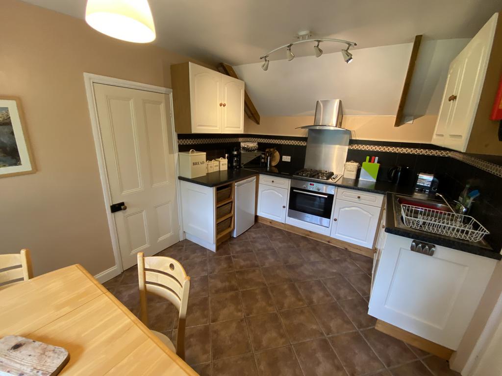 Pandy cottage kitchen/diner