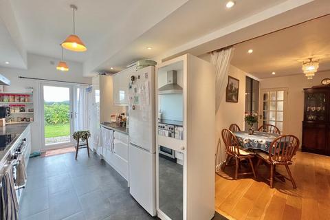 4 bedroom detached bungalow for sale - Moreton-on-Lugg, Hereford, HR4