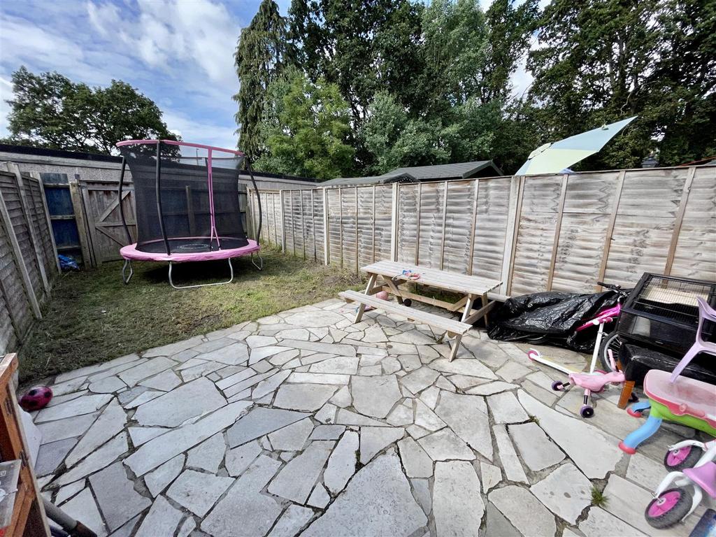 Millfield, Poole BH17 3 bed terraced house £285,000