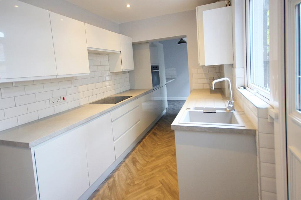 Nangreaves Street, Leigh, WN7 3 bed terraced house £750 pcm (£173 pw)