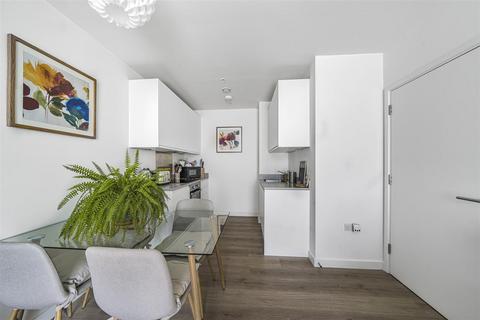 1 bedroom flat for sale, Varcoe Road, South Bermondsey, SE16