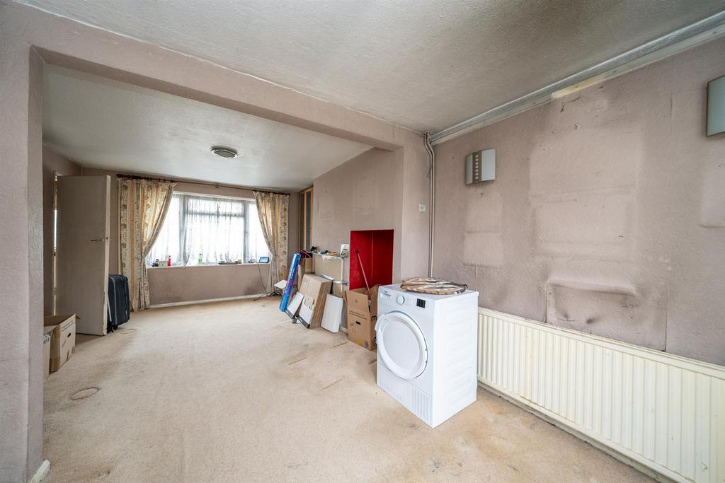 Pulleys Close, Hemel Hempstead 3 bed terraced house £335,000