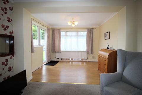 1 Nursery Close, Epsom, KT17 1NH