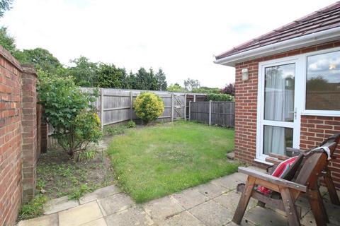 1 Nursery Close, Epsom, KT17 1NH