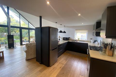 5 Land Park, Chulmleigh, EX18 7BH