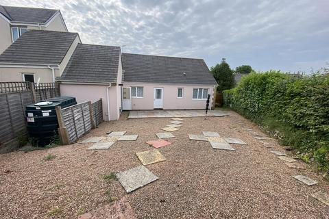 13 Royal Charter Park, Chulmleigh, EX18 7DH
