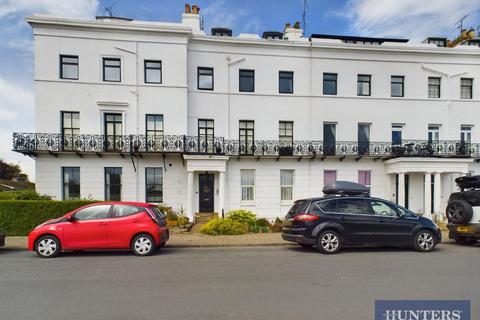 1 bedroom flat for sale, The Crescent, Filey